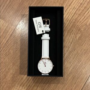 Daniel Wellington White and Gold Women's Watch